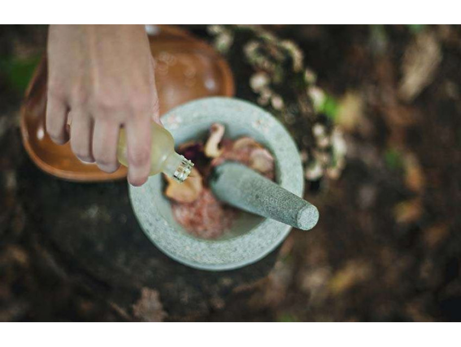 Frankincense essential oil is therapeutic