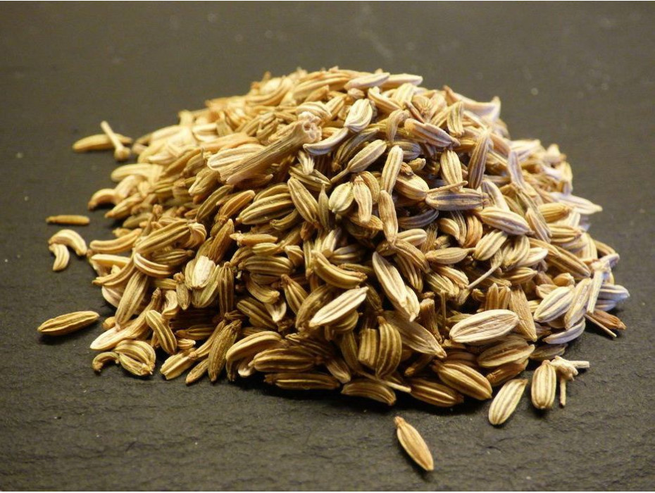 Эфирное масло семян сладкого фенхеля терапевтическое